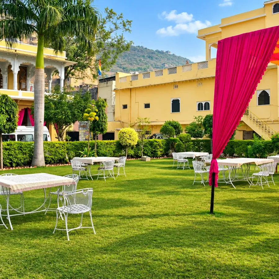 Garden pavilion at Nawal Sagar Palace with Taragarh Fort on the hillside